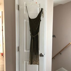 Vintage one should dress